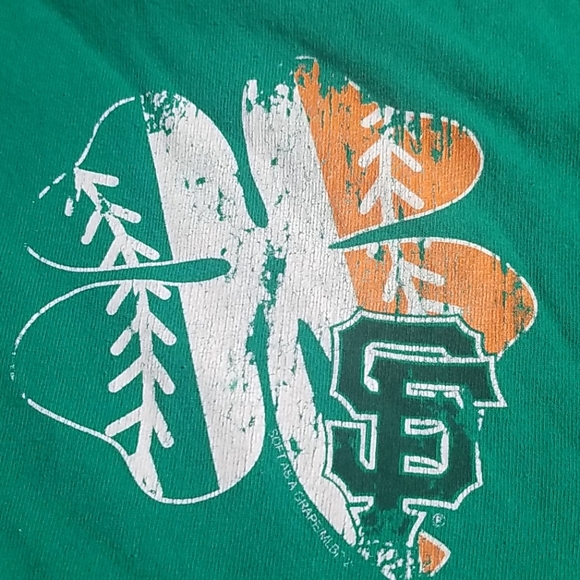 SF Giants St. Patrick's Day tee size 5/6 - Picture 2 of 3